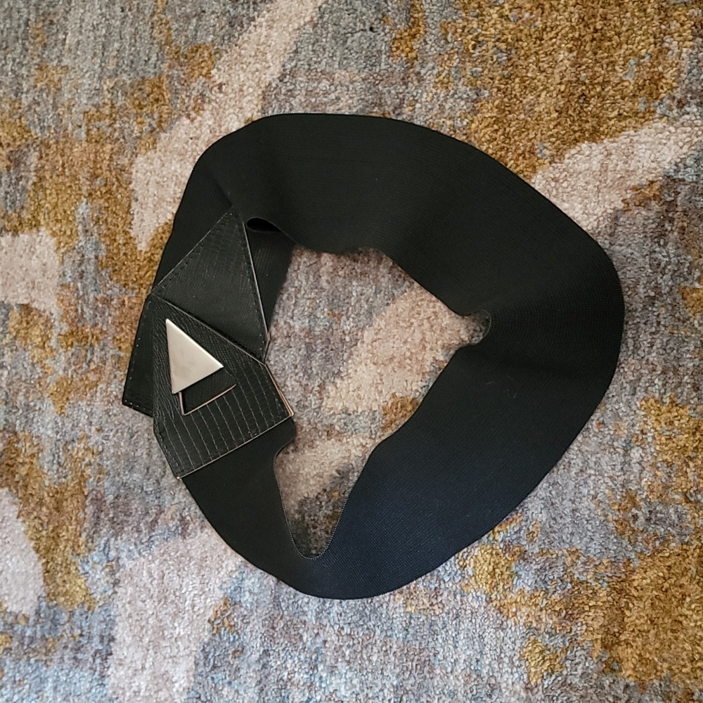 Black & Silver Triangle Retro Elastic Belt